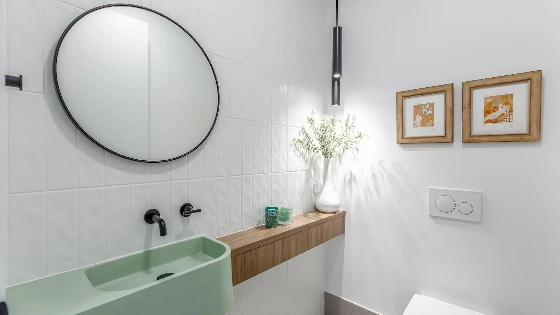 Modern Escape With Shared Pool, Spa & Golf Peregian Springs Apartment